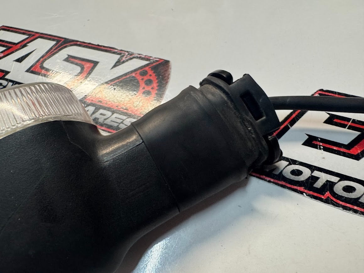 Yamaha YZF R15 2013-2018 LH Front Indicator Blinker OEM Genuine 2FB-H3310-00