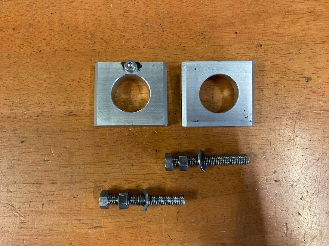 Chain Adjusters Yamaha R1 2008