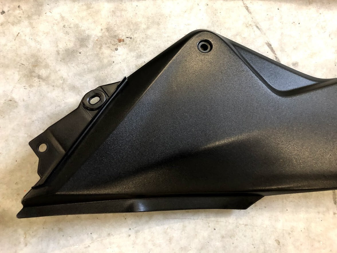 Side Covers Honda CBR 250R ABS 2011
