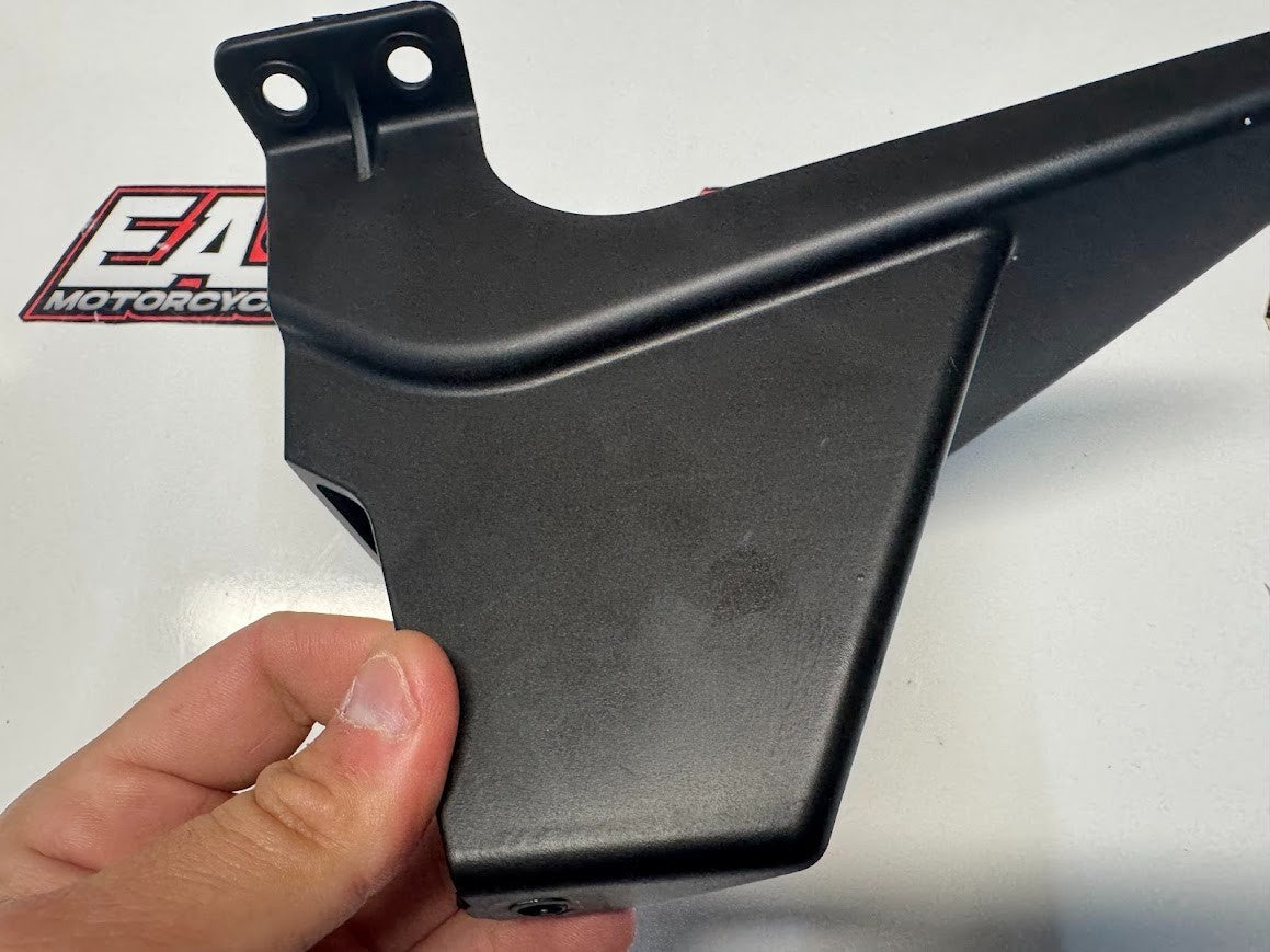 Aprilia RS4 125 4T 2011-2016 RH Fairing Inner Panel OEM Genuine 899214