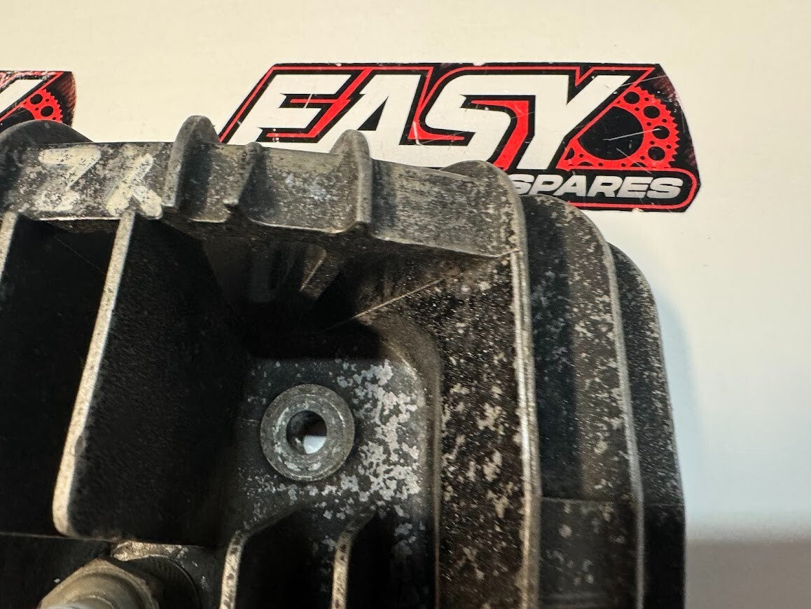 Yamaha YZ100G Cylinder Head