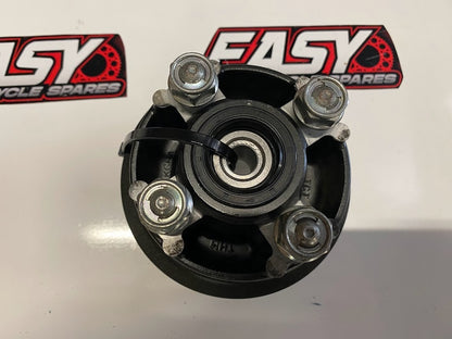 Hub Carrier Honda CBR 125R 2009