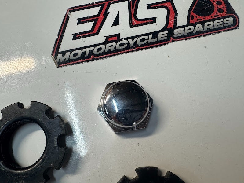 Kawasaki Vulcan VN900 Classic 2006-2010 Triple Tree Parts OEM 92210-0263