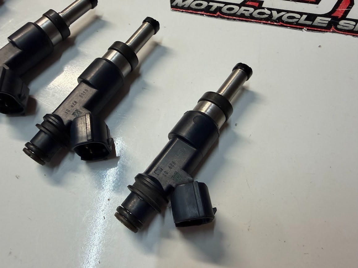 Fuel Injectors x4 Yamaha FZ1 S 2006-2014 OEM 5VY-13761-00