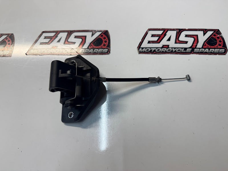 BMW F800 ST 2009 Seat Latch OEM Genuine 51257697226