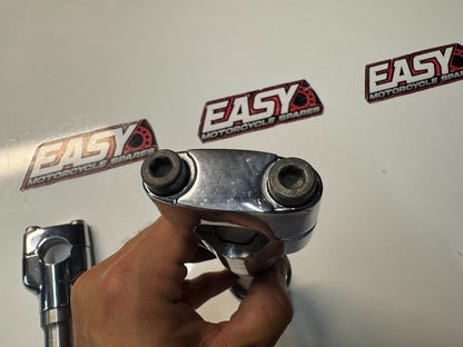 Suzuki VL 1500 Intruder 1998-2004 Handlebar Mounts Clamps