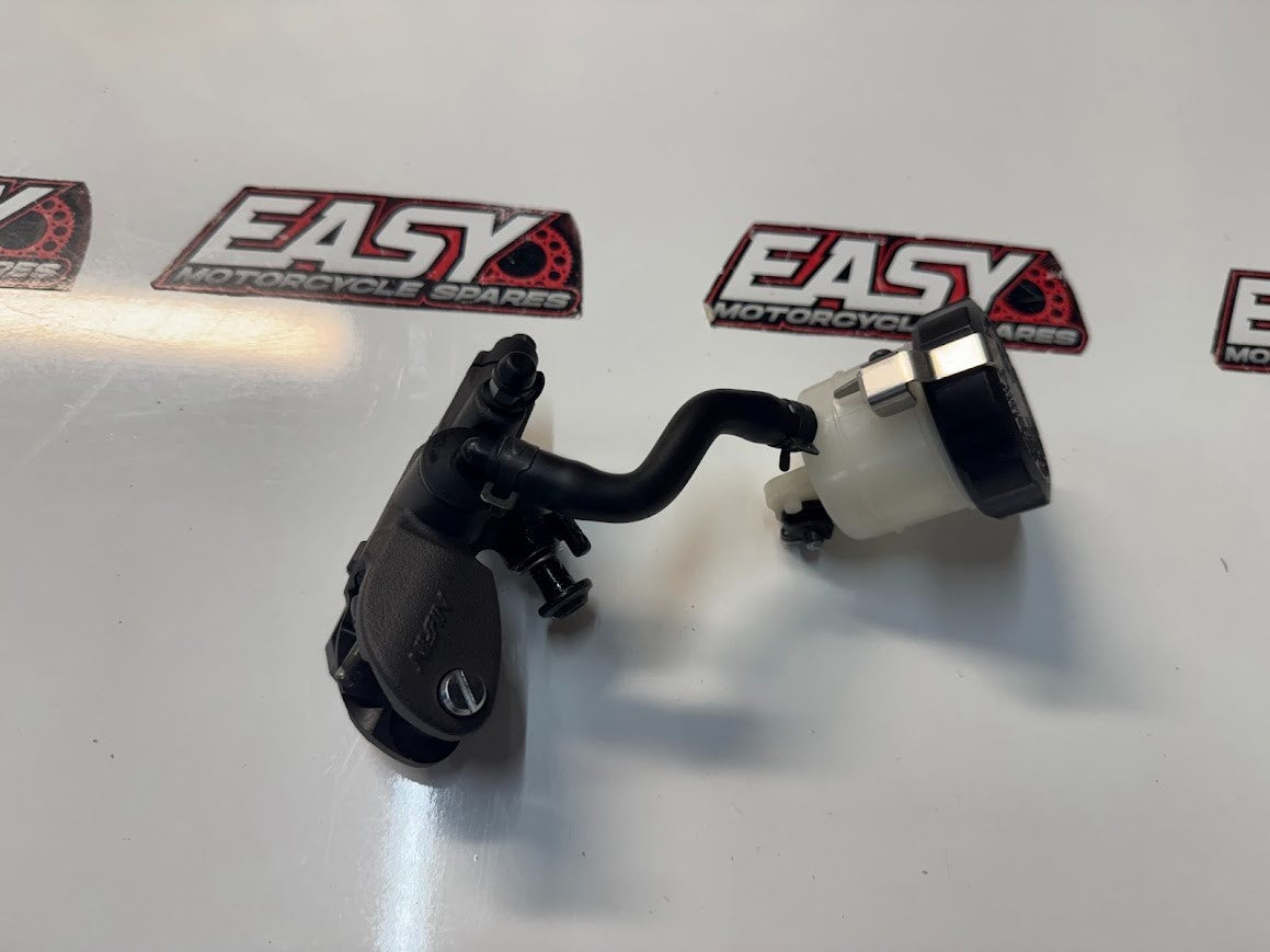 Yamaha YZF R1 2015-2024 Front Brake Master Cylinder OEM Genuine 2CR-2580A-00