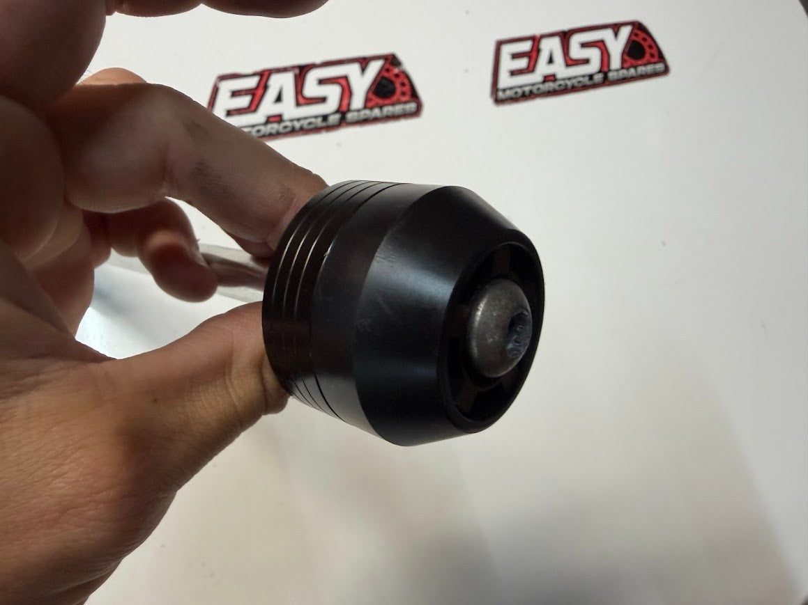 Front Axle Sliders Suzuki GSF 1250 S Bandit 2007-2016