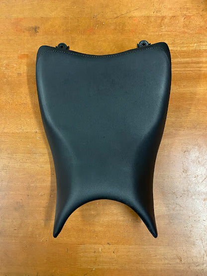 Riders Seat Honda CB 300F 14-18 2014 77100-K33-D00ZA