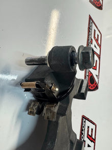 Rear Brake Caliper Bracket Suzuki GSXR 1000 07-08 2008 69150-21H00