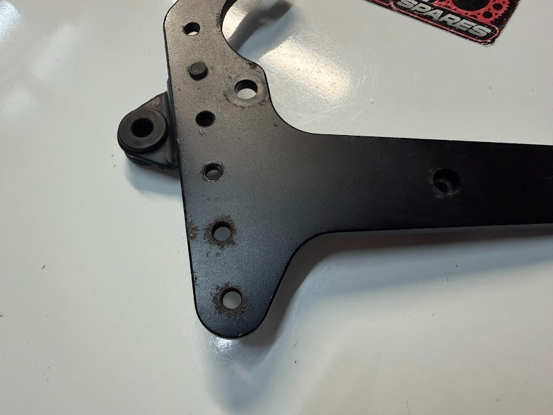 RH Step Bracket Kawasaki Vulcan S 650 2015-2026 OEM 32054-0076