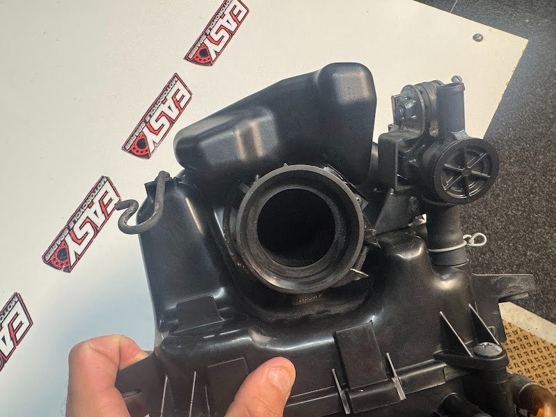 Honda CBR 300R 2014-2016 Airbox Complete OEM Genuine 17225-KYJ-900