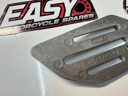 Yamaha YZF R15 2011-2018 LH Foot Peg Bracket OEM Genuine 2PK-F7442-00