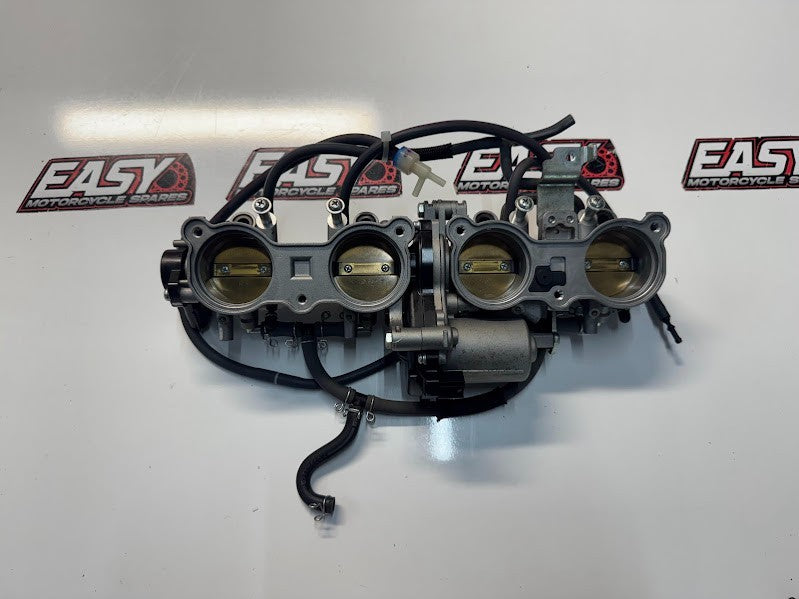 Yamaha YZF R1 2020-2021 Throttle Bodies TPS OEM Genuine B3L-13750-00