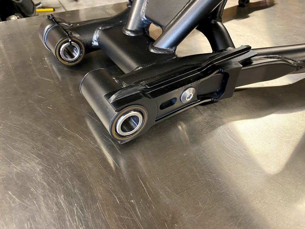 Swing Arm Kawasaki Ninja 650L 2014 33001-0586-10