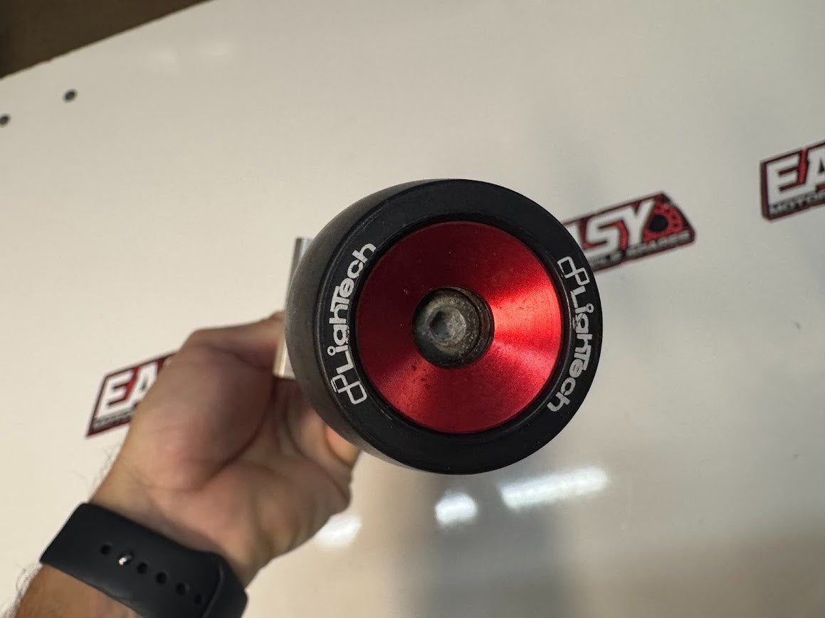 Yamaha YZF R1 2015-2025 Rear Axle w/Lightech OEM Genuine 2CR-25381-00