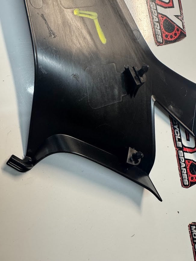 Kawasaki Ninja 500 2024-2025 LH Knee Grip Side Cover OEM Genuine 36001-0751