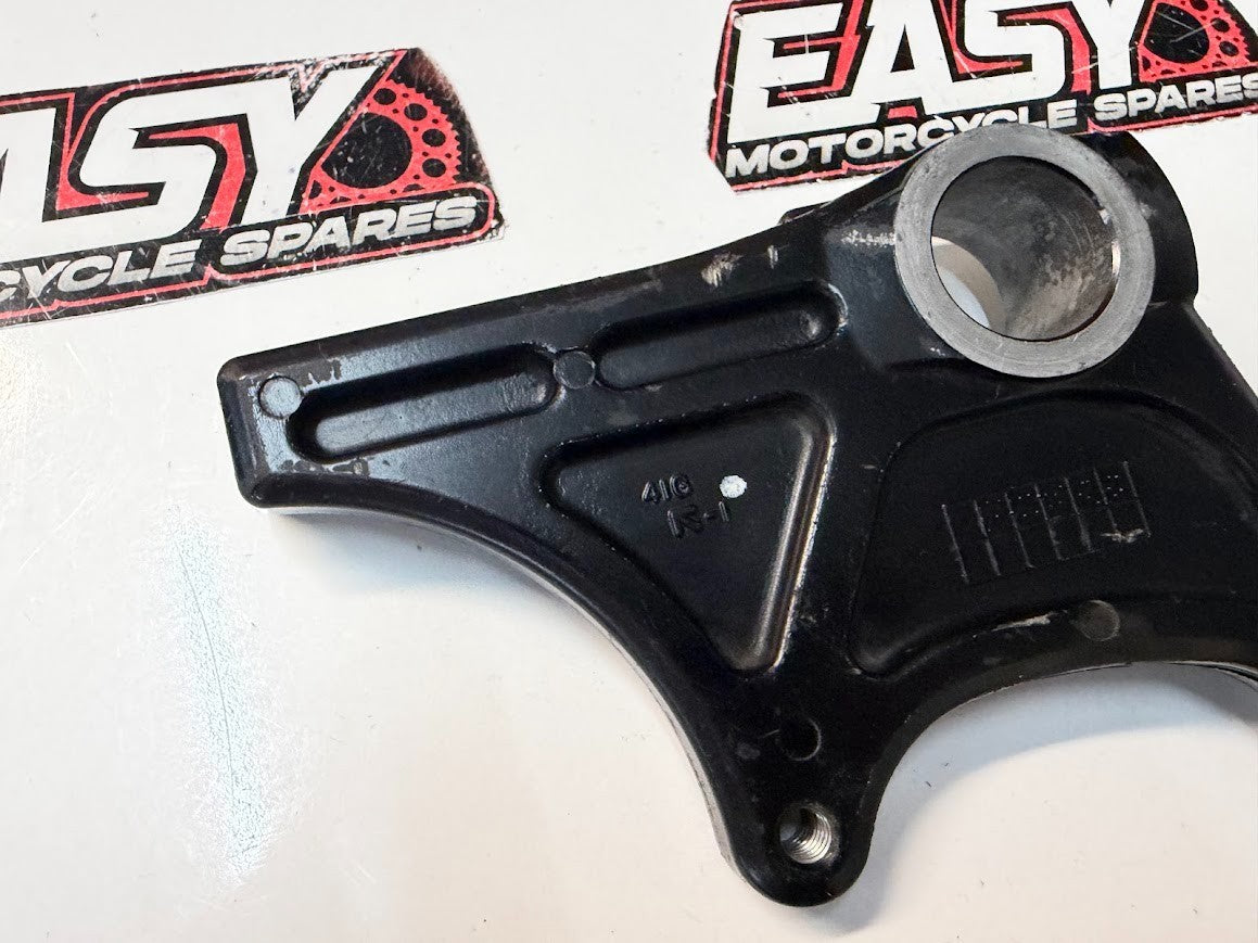 Rear Caliper Bracket Suzuki GSXR 1000 2005-2006 OEM 69721-41G00