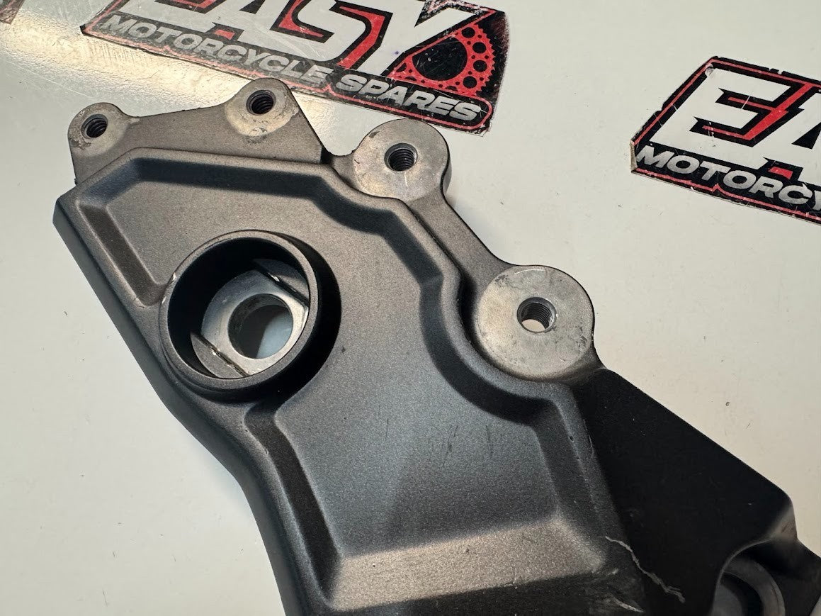 Yamaha YZF R7 2022-2025 LH Step Mount Bracket OEM Genuine BEB-274A3-00