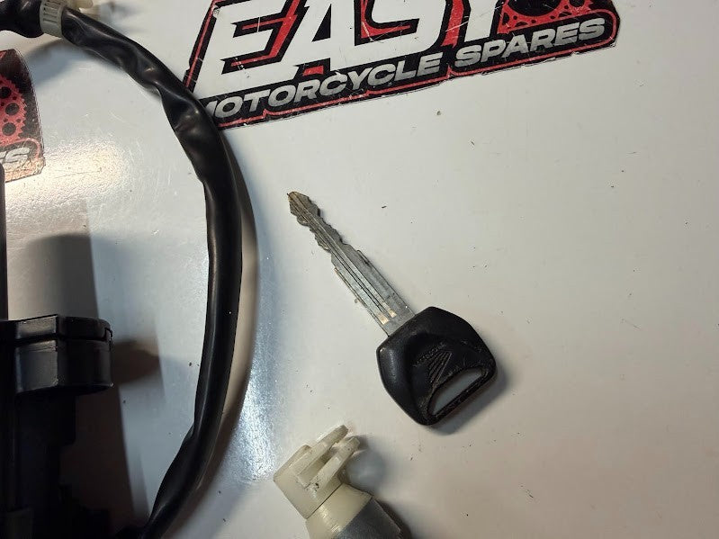 Ignition Key Lockset Honda CB 300F 2014-2018 OEM 35010K33701