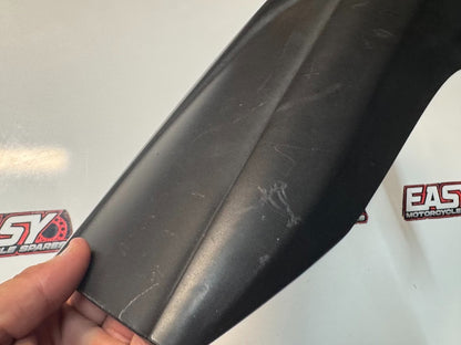 Yamaha YZF R15 2013-2018 Rear Hugger Mudguard Fender OEM Genuine 2PB-F1650-00
