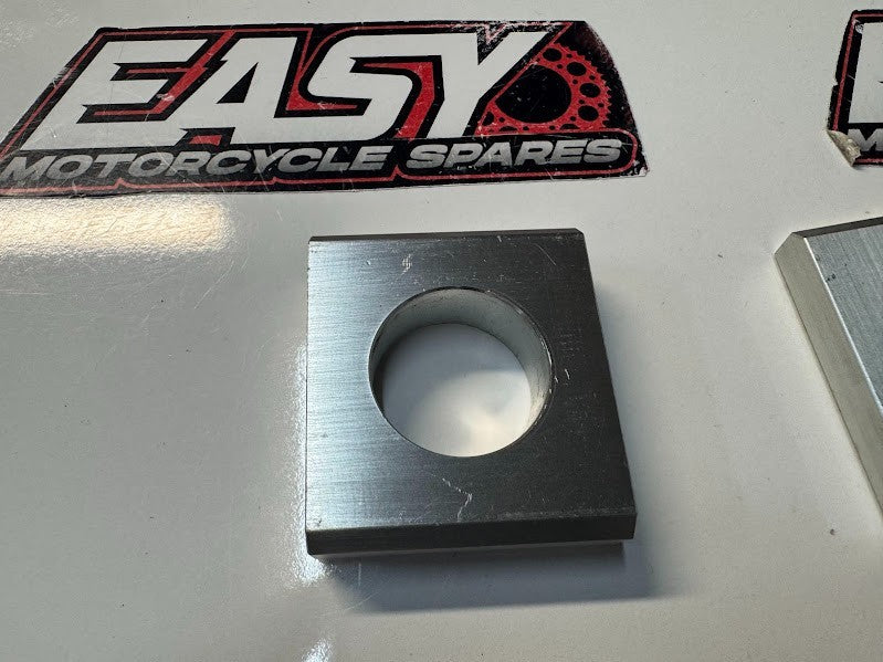 Yamaha YZF R1 2009-2025 Chain Adjuster Puller Blocks OEM Genuine 5VY-25389-01