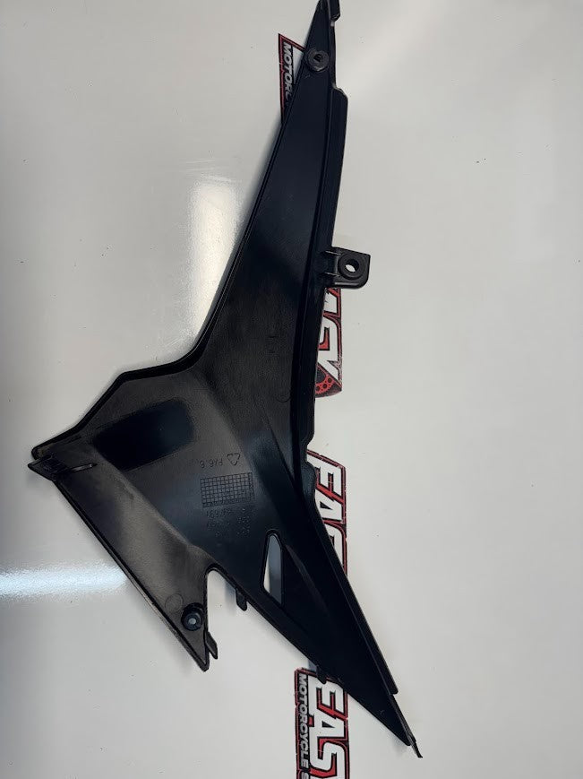 Aprilia RS4 125 4T 2011-2016 RH Side Cover Fairing Cowl OEM Genuine 897691