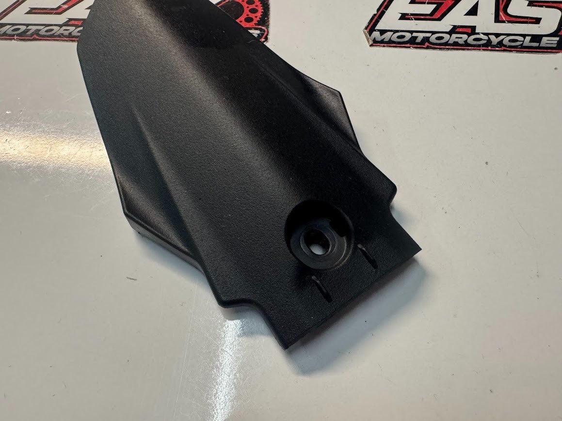 Yamaha YZF R7 2022-2025 Taillight Cover OEM Genuine BEB-2172X-00