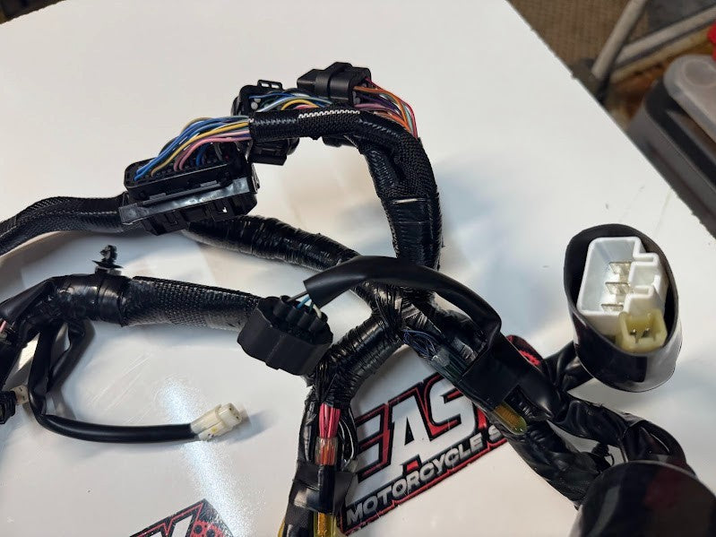 Yamaha YZF R1 2020-2025 Main Wiring Harness OEM Genuine B3L-82590-02