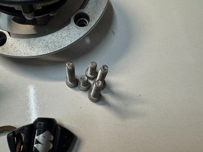 Suzuki GSXR 1000 2012-2016 ECU Ignition Lockset x2 Keys OEM Genuine 37000-17847