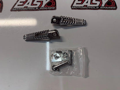 Pillion Pegs Aftermarket Suzuki GSXR 1000 2007-2008