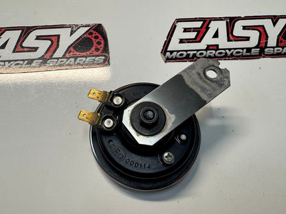 Yamaha YZF R1 2017-2025 Horn & Bracket OEM Genuine B67-83371-00