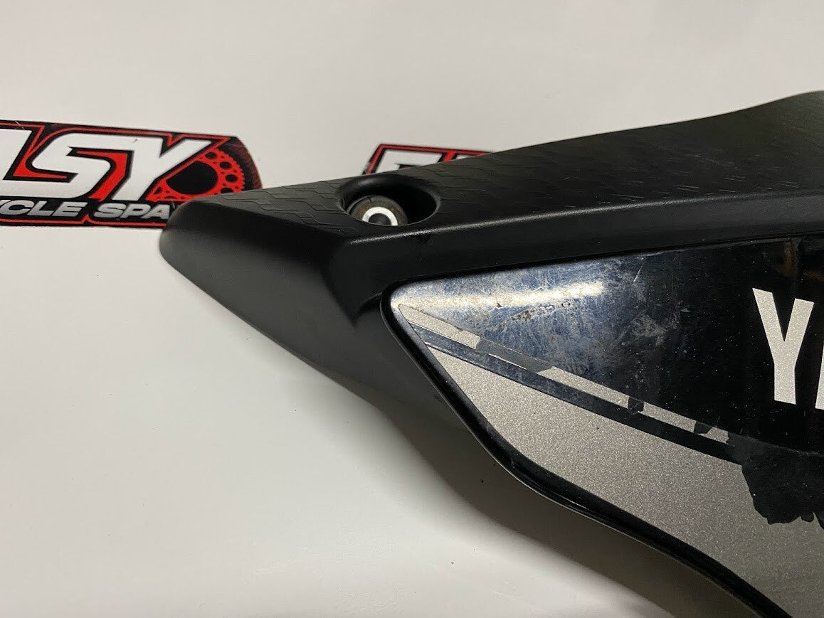 Yamaha YZF R1 2015-2019 RH Side Fairing Trim OEM Genuine 2CR-2836E-00