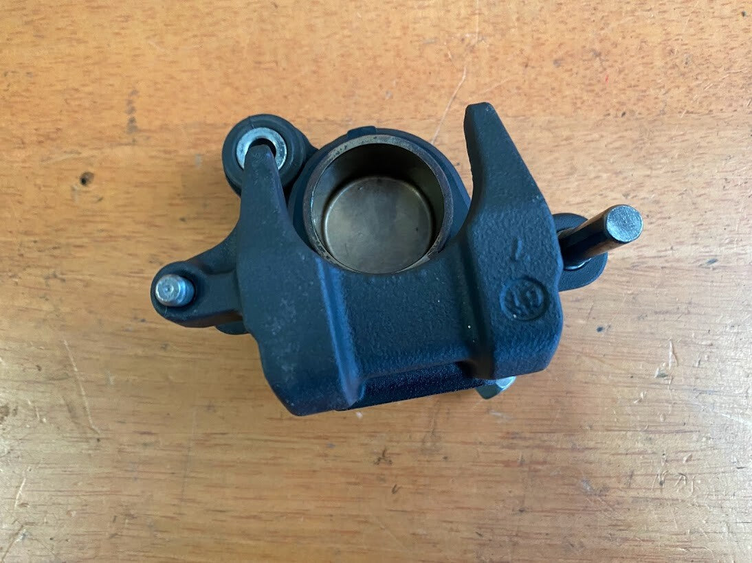 Rear Brake Caliper Yamaha FZ6-S 04-09 2006 5VX-2580W-00-00