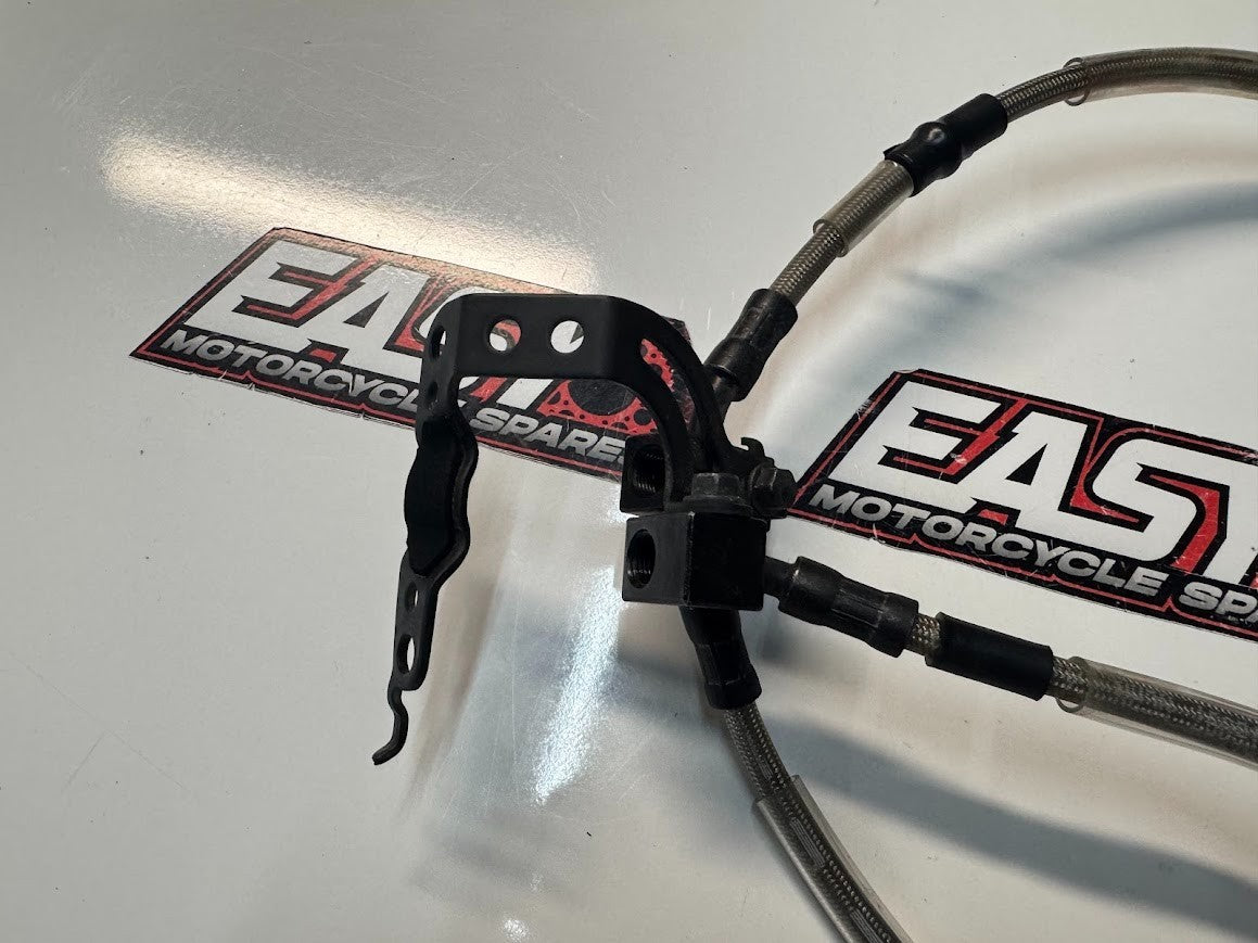 Yamaha YZF R1 2022-2025 Front Brake Line Hose Assembly OEM Genuine B3L-2584B-01