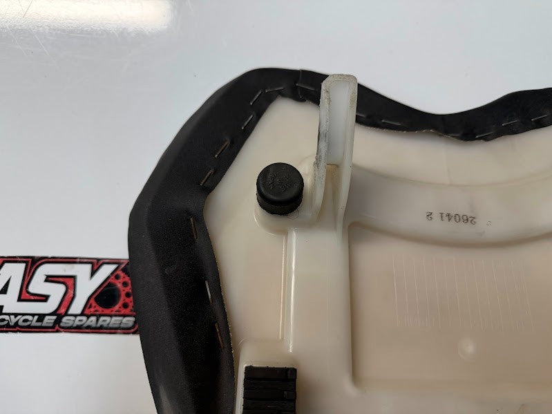 Rider Seat Suzuki GSXR 1000 2012-2016 OEM 45100-47H11-DW2