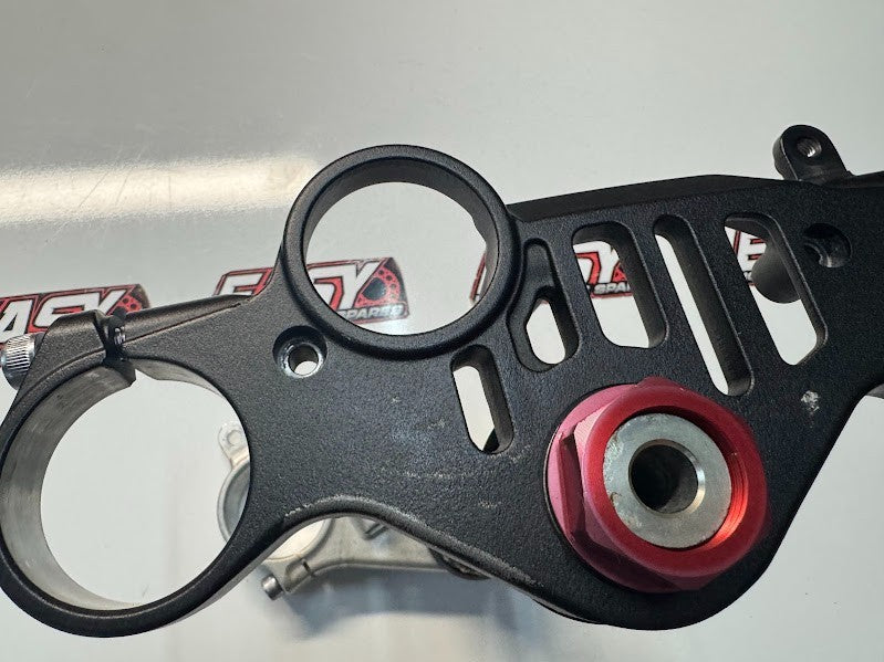 Yamaha YZF R1 2020-2025 Triple Trees Complete OEM Genuine B3L-23340-00