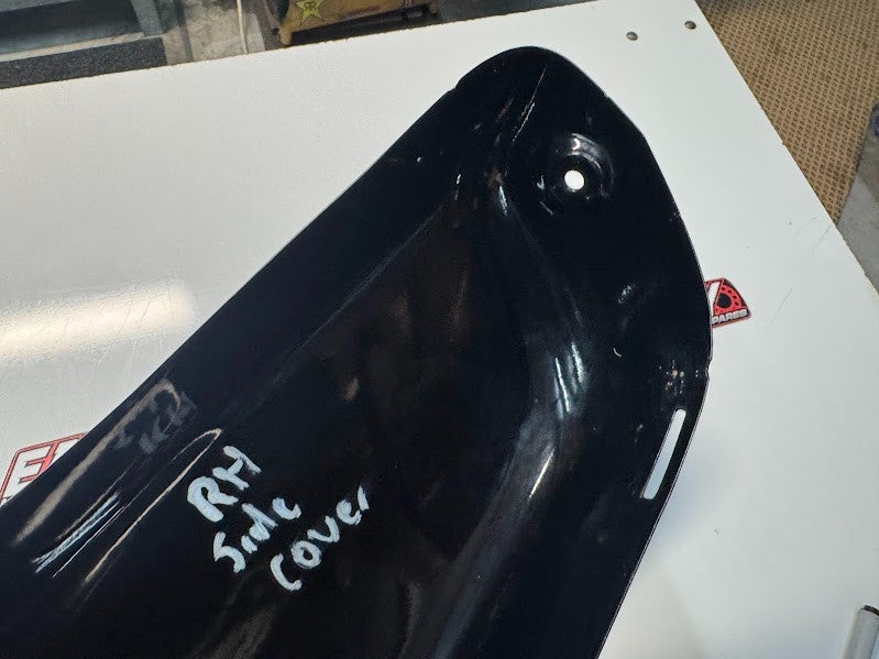 Suzuki VL 1500 Intruder 1998-2004 LH RH Frame Side Covers Pair