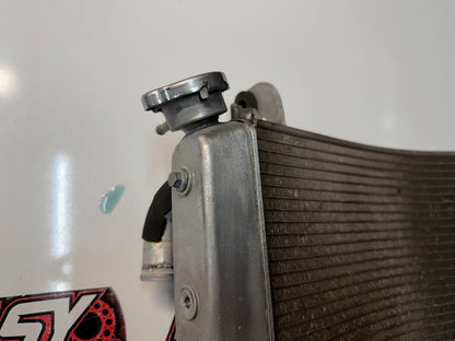 Radiator Cooling Yamaha YZF R1 2009-2014 OEM 14B-12461-00