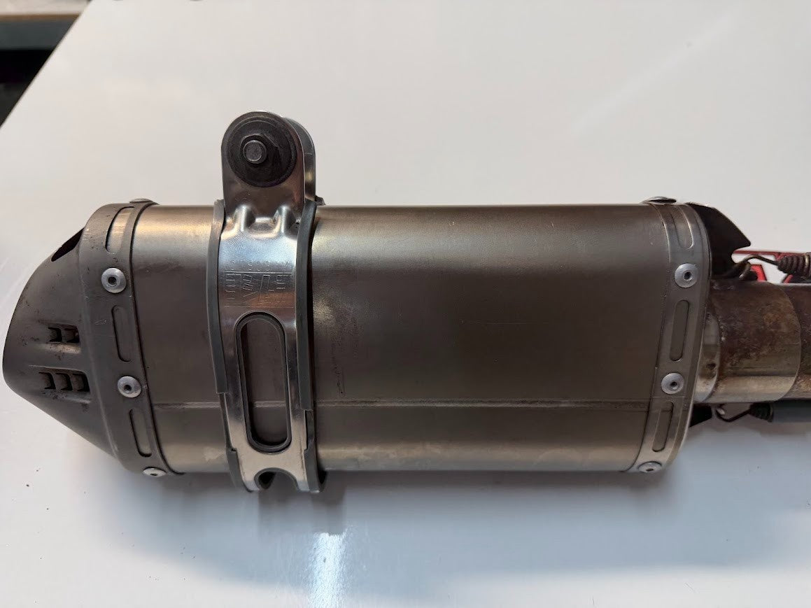 Yoshimura Exhaust Muffler Suzuki GSXR 1000 2005-2006