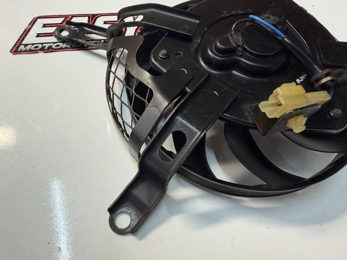 Radiator Thermo Cooling Fan Suzuki GSXR 1000 2005-2006 OEM 17800-41G00