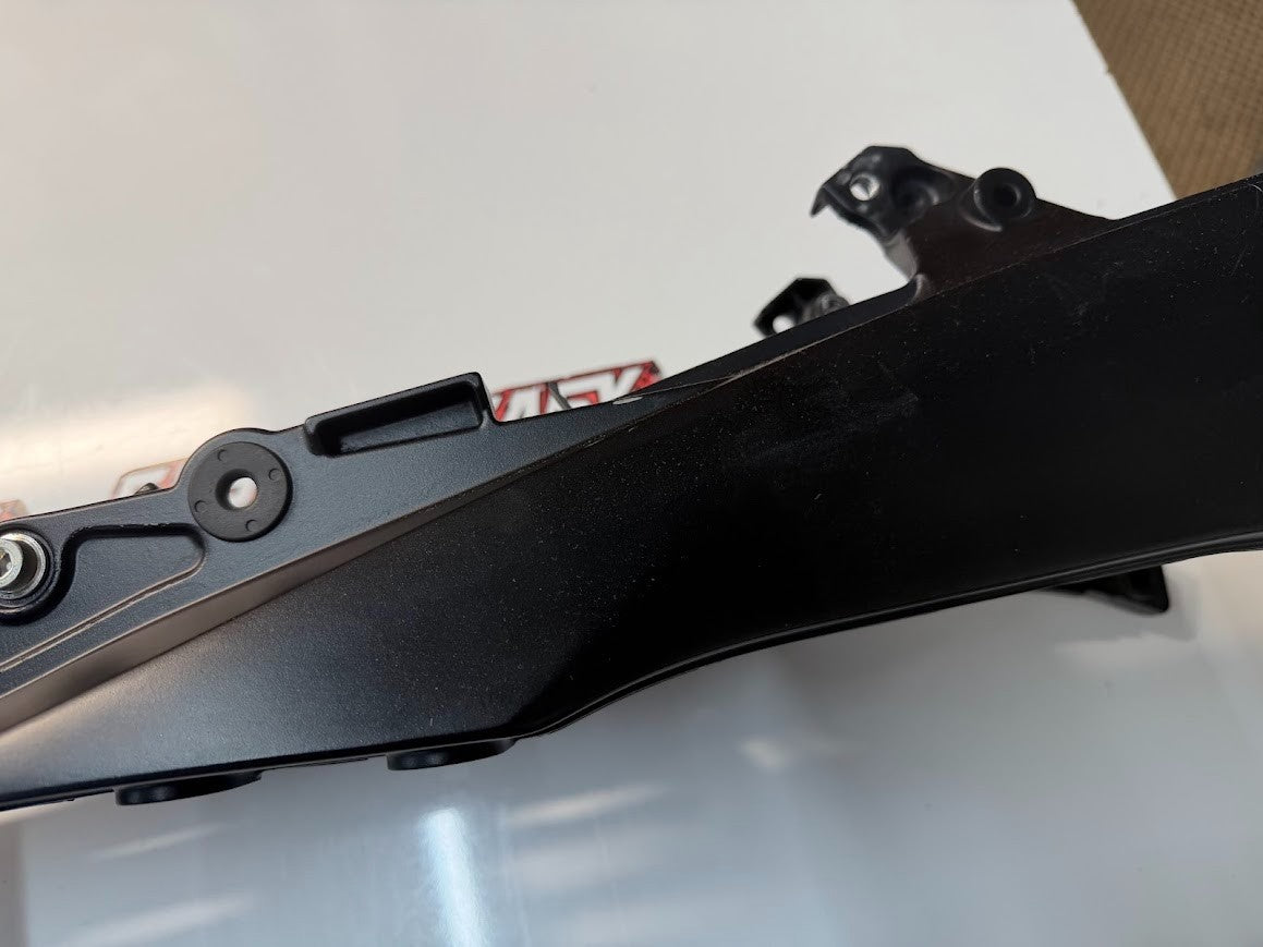 Rear Sub Frame Suzuki GSXR 1000 2007-2008 OEM 41211-21H00-YAP