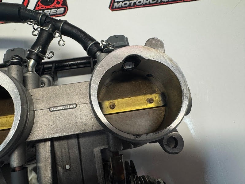 Yamaha MT-10 2016-2021 Throttle Bodies Complete OEM Genuine B67-13750-02