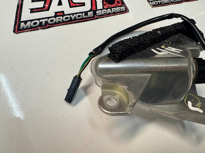 Kawasaki Ninja 650 2012-2019 LH Front Blinker Indicator OEM Genuine 23040-0137