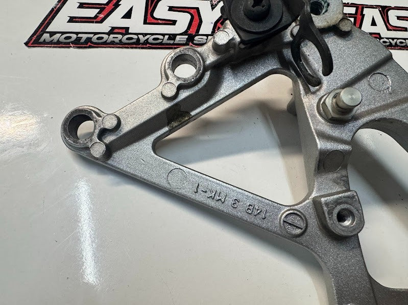 Yamaha YZF R1 2009-2011 RH Foot Peg Bracket OEM Genuine 14B-27443-00