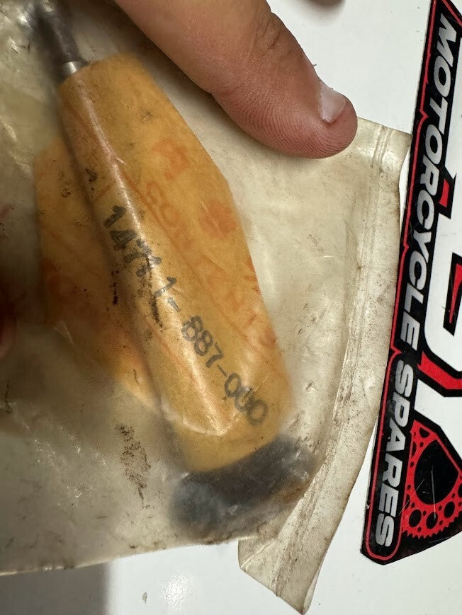 Honda, Inlet Valve 14711-887-000