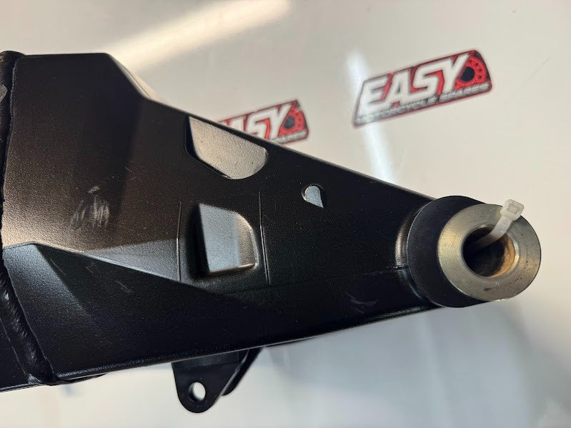 Suzuki GSXR 1000 2007-2008 Swingarm Suspension OEM Genuine 61000-21H00-YAP