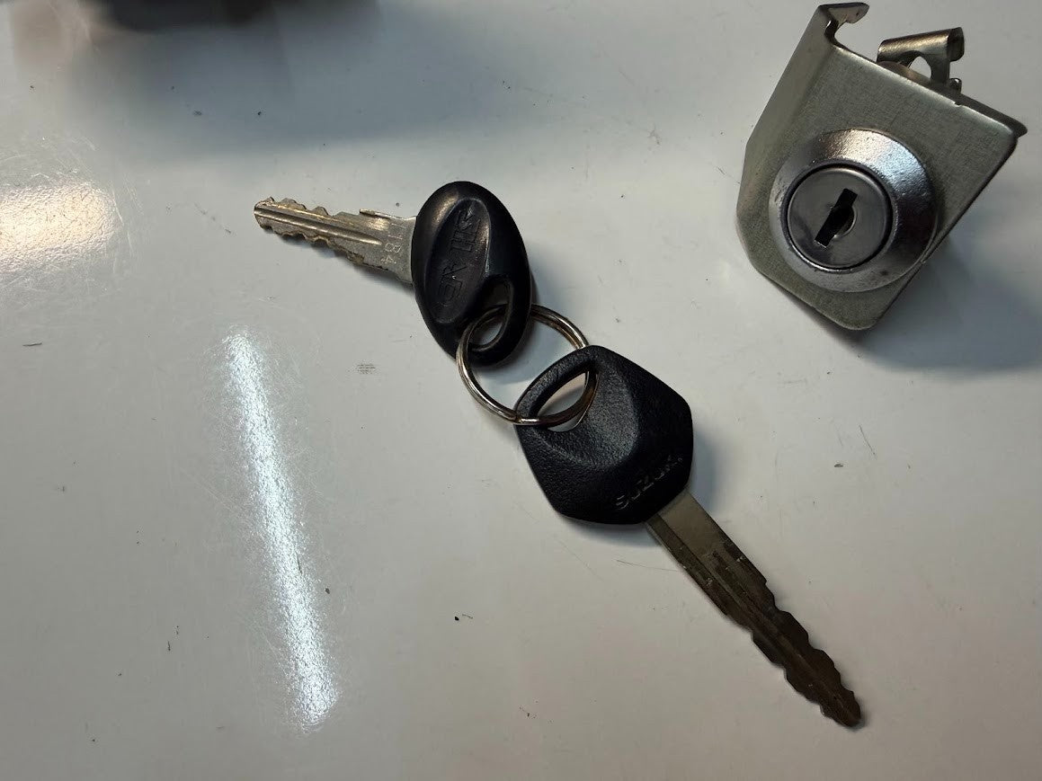 Ignition Key Lockset Suzuki GSF 1250 S Bandit 2011-2016 OEM 37000-07832