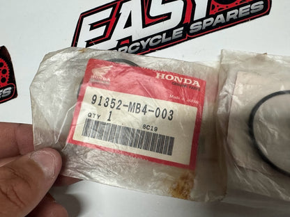 Honda O-RING (40.5X2) 91352-MB4-003 x4