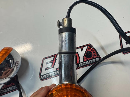 Suzuki VL 1500 Intruder 2002-2003 Front Blinkers Indicators OEM 35601-10F50